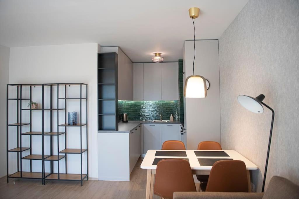 Madrid: A Modern 2-Bedroom Apartment With Parking Sofia Exterior foto
