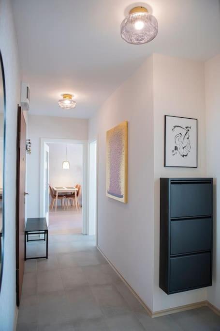 Madrid: A Modern 2-Bedroom Apartment With Parking Sofia Exterior foto